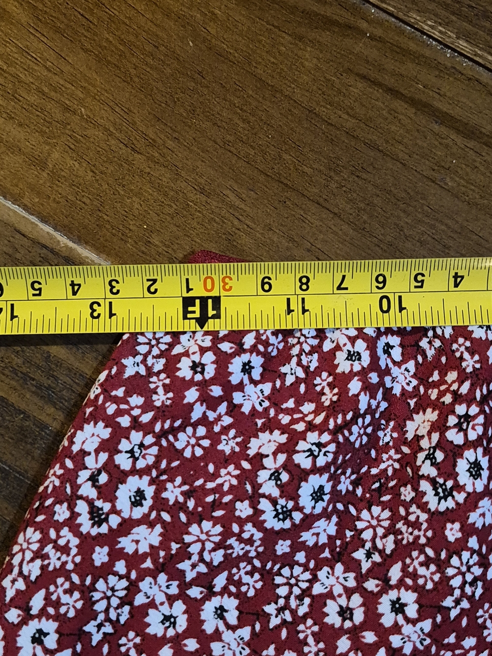 Vintage Studio 90s Y2K Burgundy Ditsy Floral Midi Skirt - Waist 24" Length 24" - Picture 4 of 7